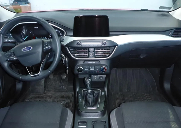 Ford Focus cena 46900 przebieg: 134000, rok produkcji 2020 z Zawichost małe 37